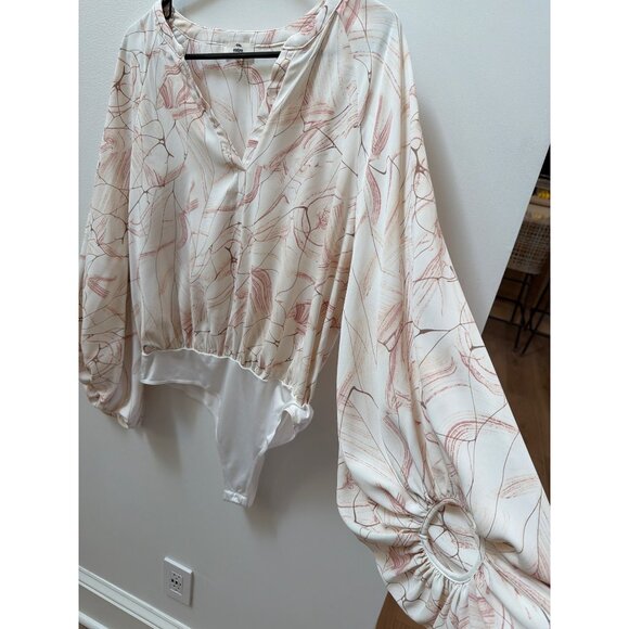 Entro Womens Floral Long Sleeve Bodysuit Top L White & Pink Polyester - Picture 2 of 4